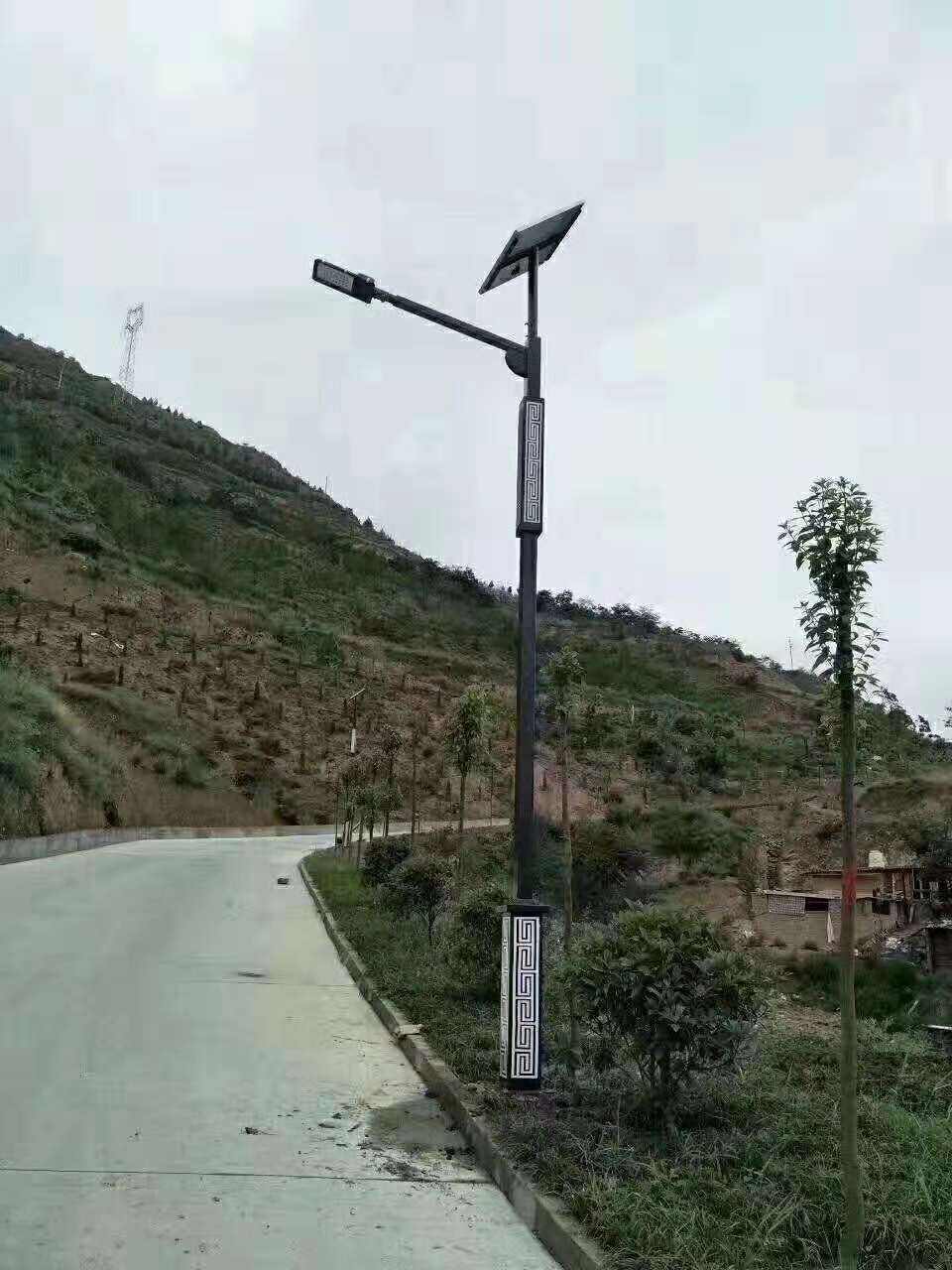 巴音郭楞仿古太阳能路灯